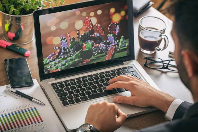 Online Casino στην Ελλάδα Είναι Έτοιμοι για Δράση!